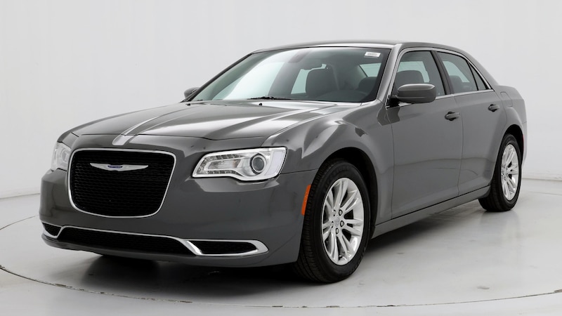 2019 Chrysler 300 Touring 4