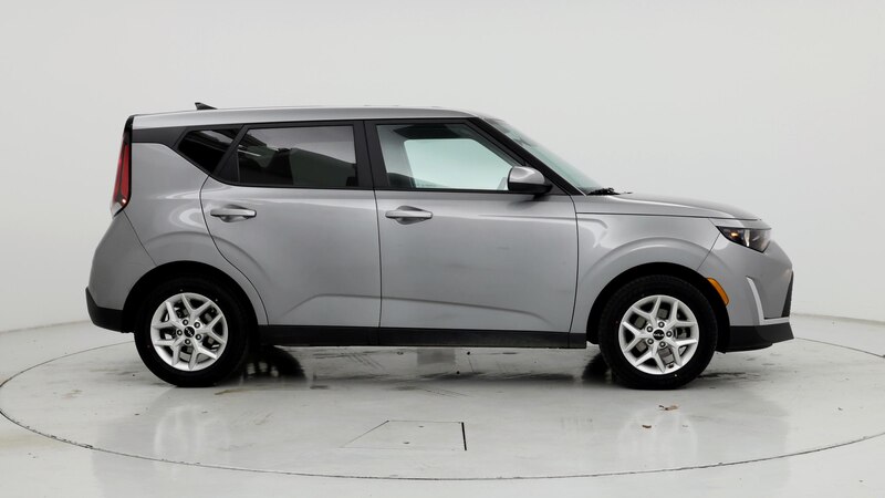 2023 Kia Soul LX 7