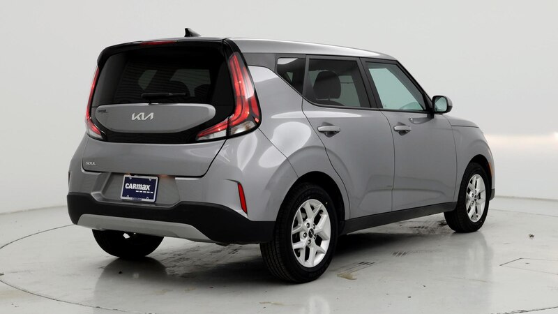 2023 Kia Soul LX 8