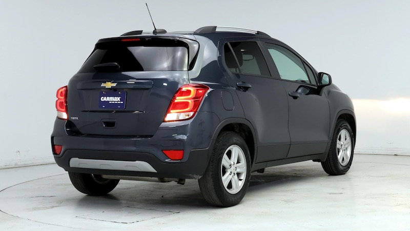 2021 Chevrolet Trax LT 8