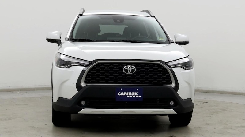 2022 Toyota Corolla Cross XLE 5