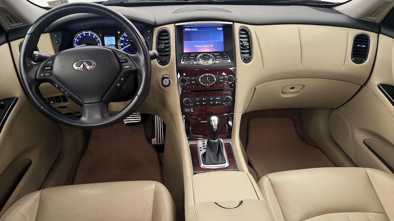 2017 INFINITI QX50  9