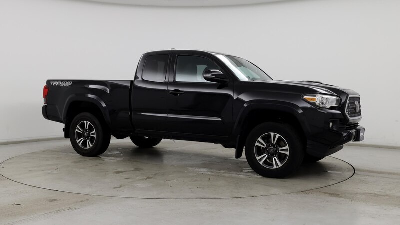 2019 Toyota Tacoma TRD Sport 2