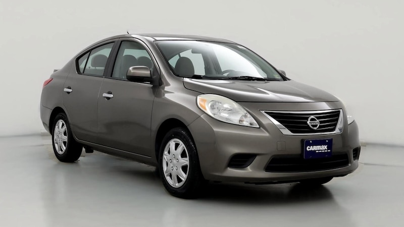 2013 Nissan Versa SV Hero Image