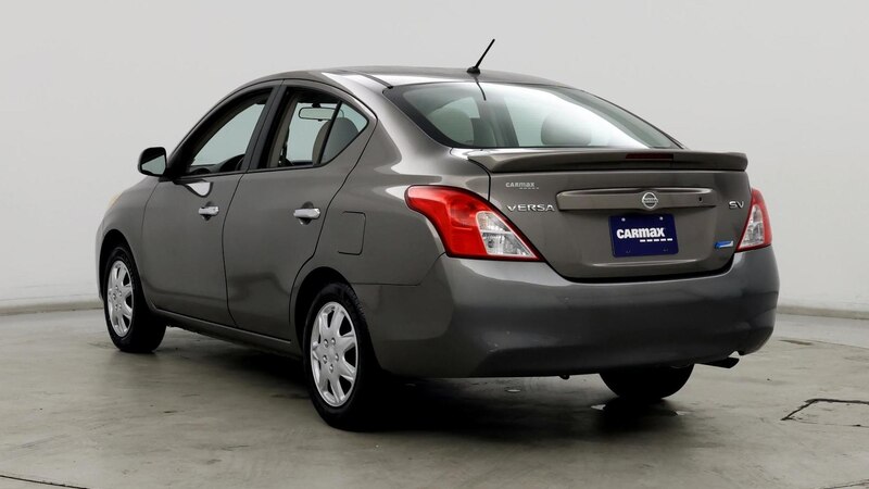 2013 Nissan Versa SV 2