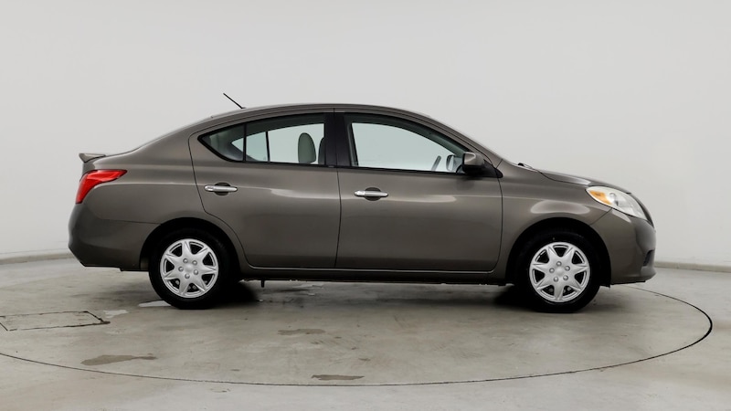 2013 Nissan Versa SV 7