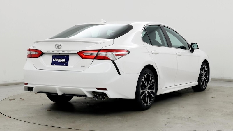 2020 Toyota Camry SE 8