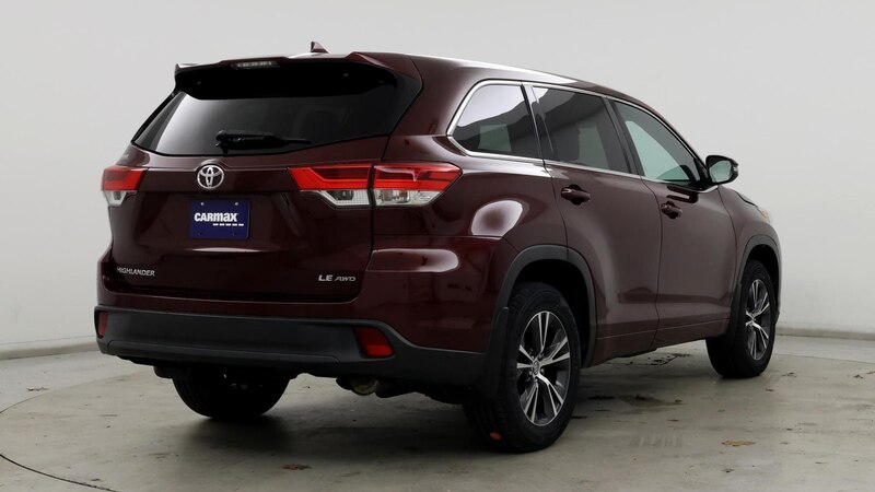 2017 Toyota Highlander Plus 8