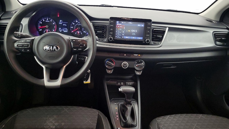 2019 Kia Rio5 S 9