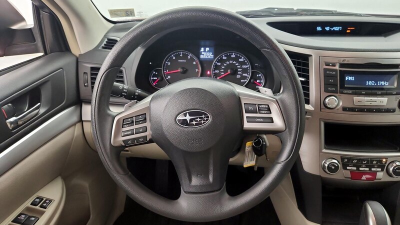 2014 Subaru Outback 2.5i 10