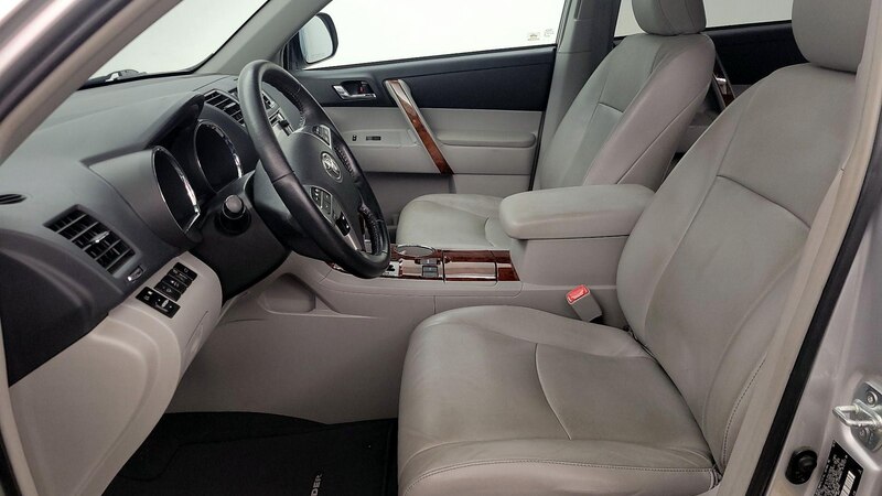 2013 Toyota Highlander Limited 11