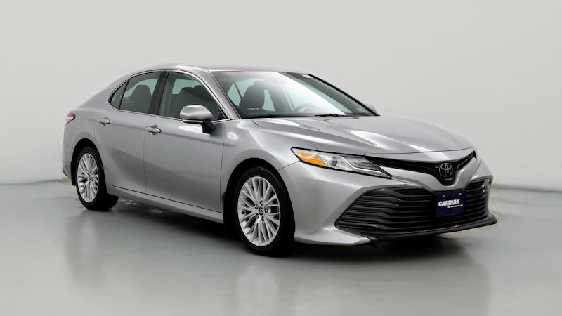 2019 Toyota Camry XLE Hero Image