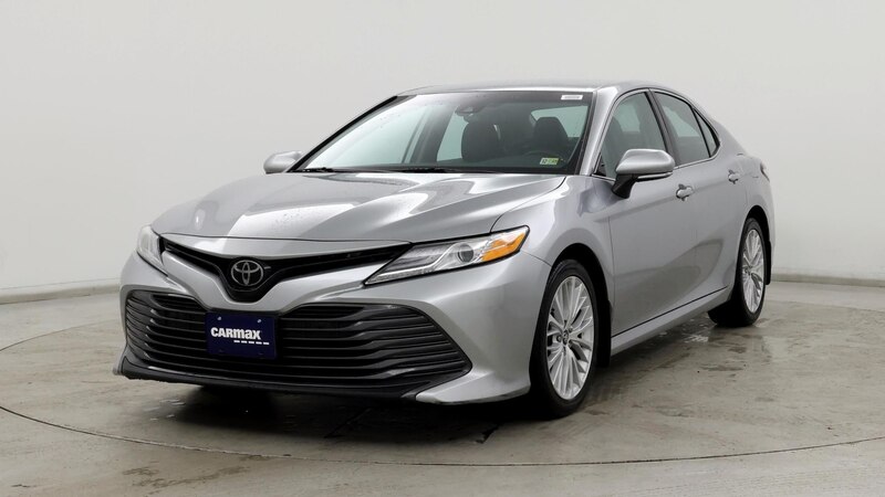 2019 Toyota Camry XLE 4