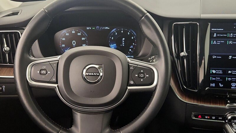 2021 Volvo XC60 T5 Momentum 10