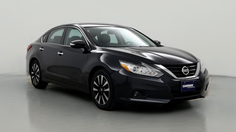 2018 Nissan Altima SL Hero Image