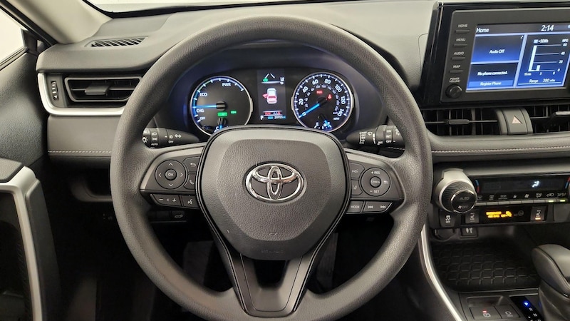 2019 Toyota RAV4 XLE 10