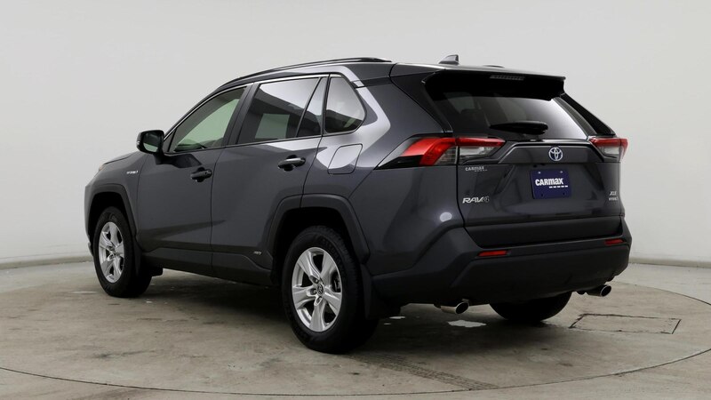 2019 Toyota RAV4 XLE 2