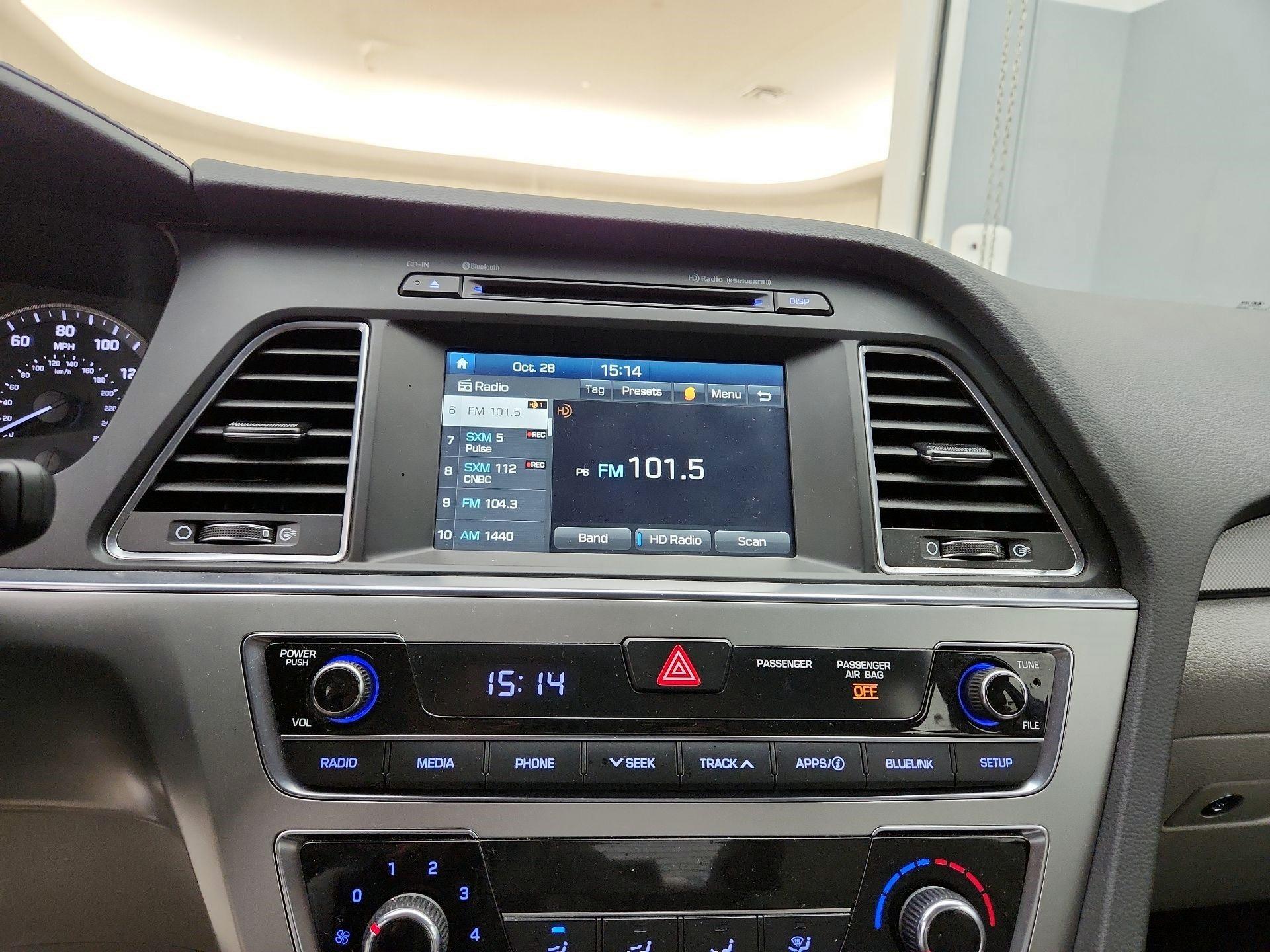 Thumbnail: 2016 Hyundai Sonata - 15