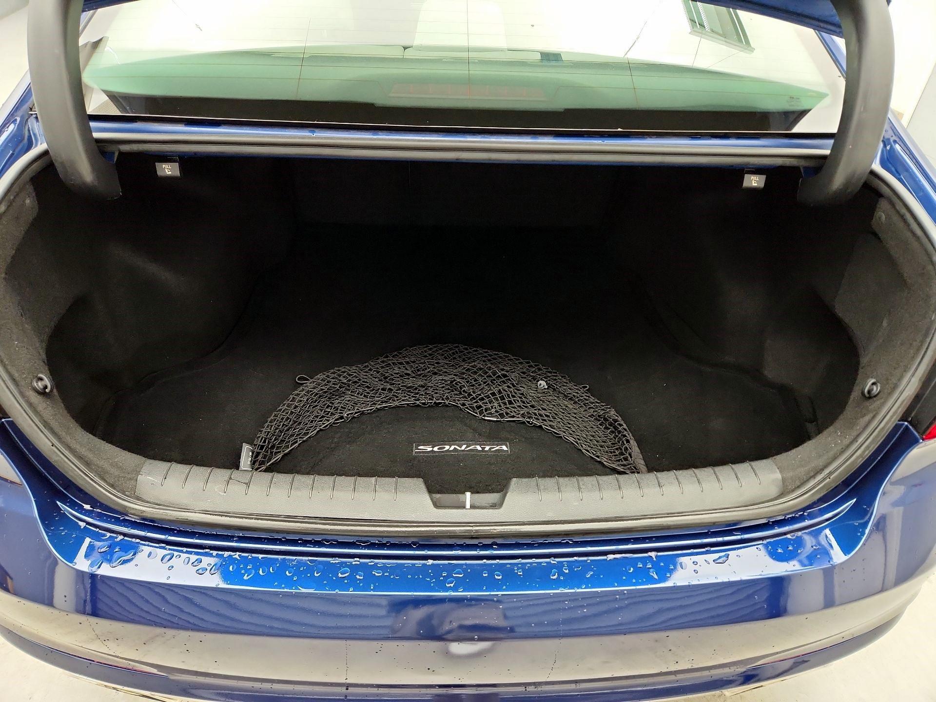 Thumbnail: 2016 Hyundai Sonata - 20