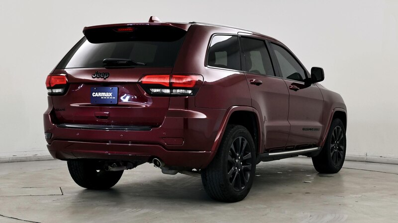 2018 Jeep Grand Cherokee Altitude 8