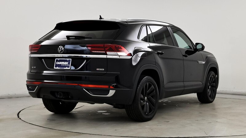 2022 Volkswagen Atlas SE 8