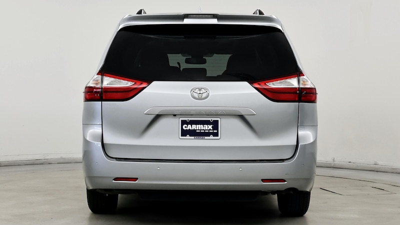 2019 Toyota Sienna XLE Premium 6