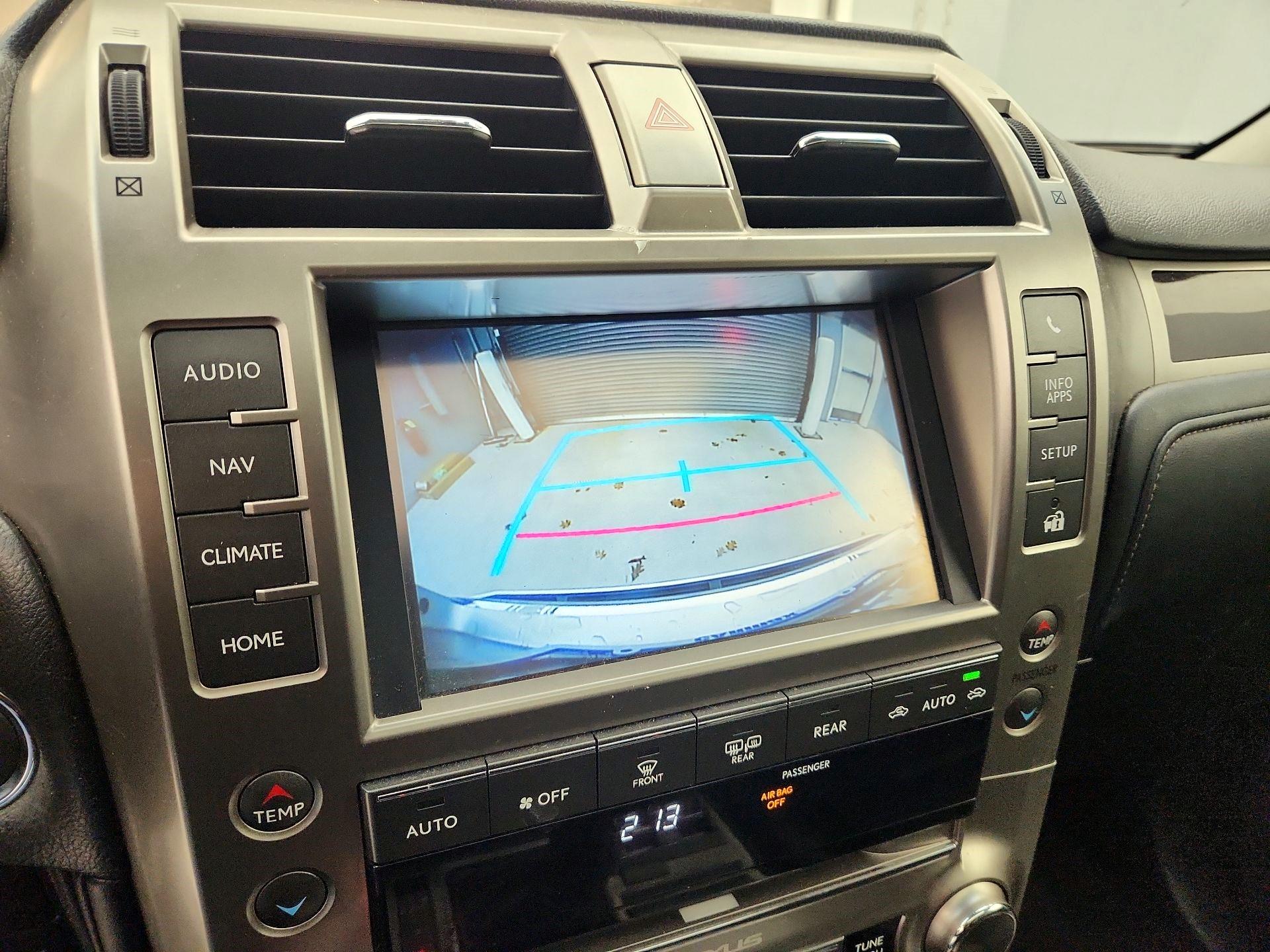 Thumbnail: 2015 Lexus GX - 14