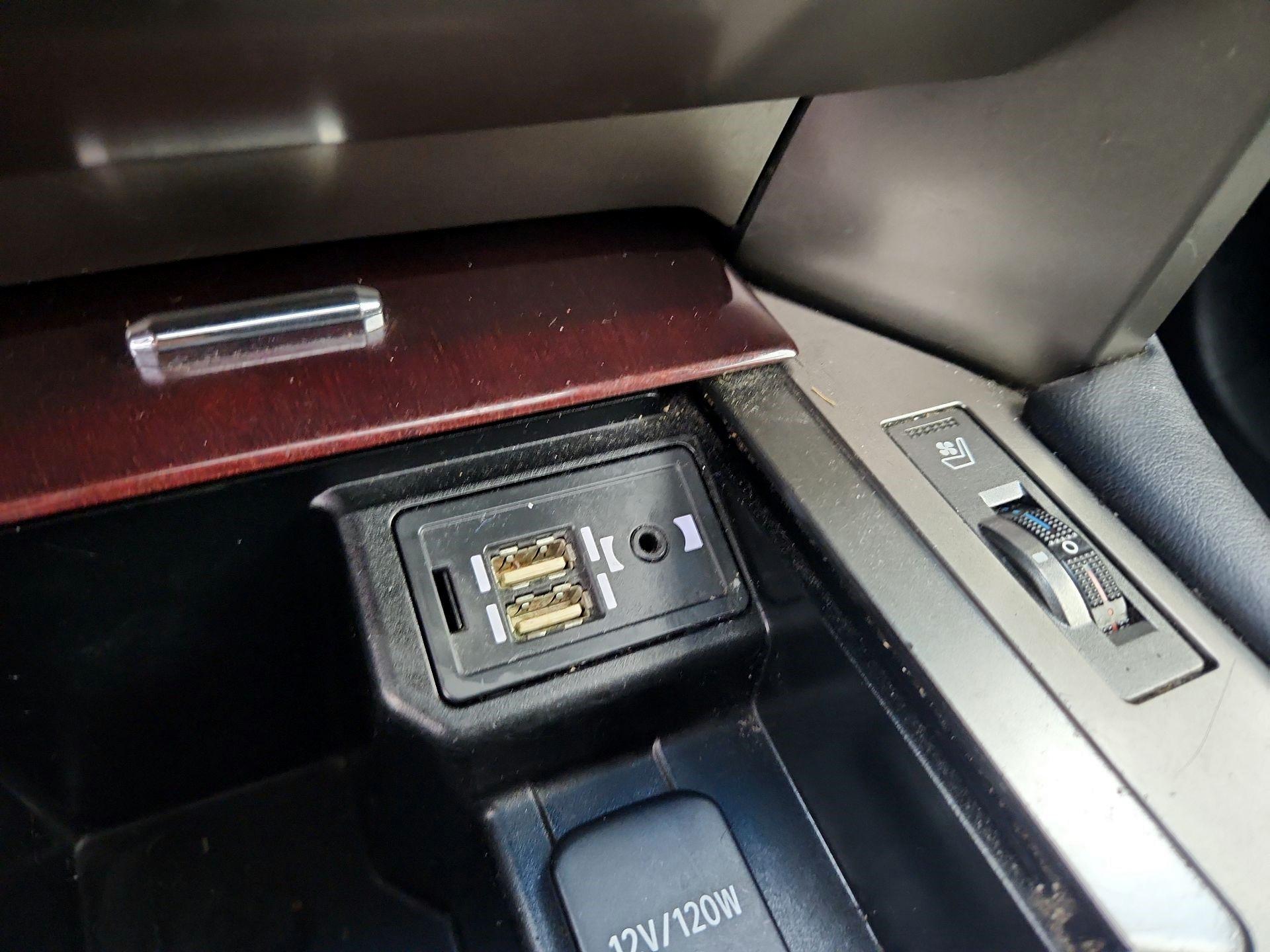 Thumbnail: 2015 Lexus GX - 18