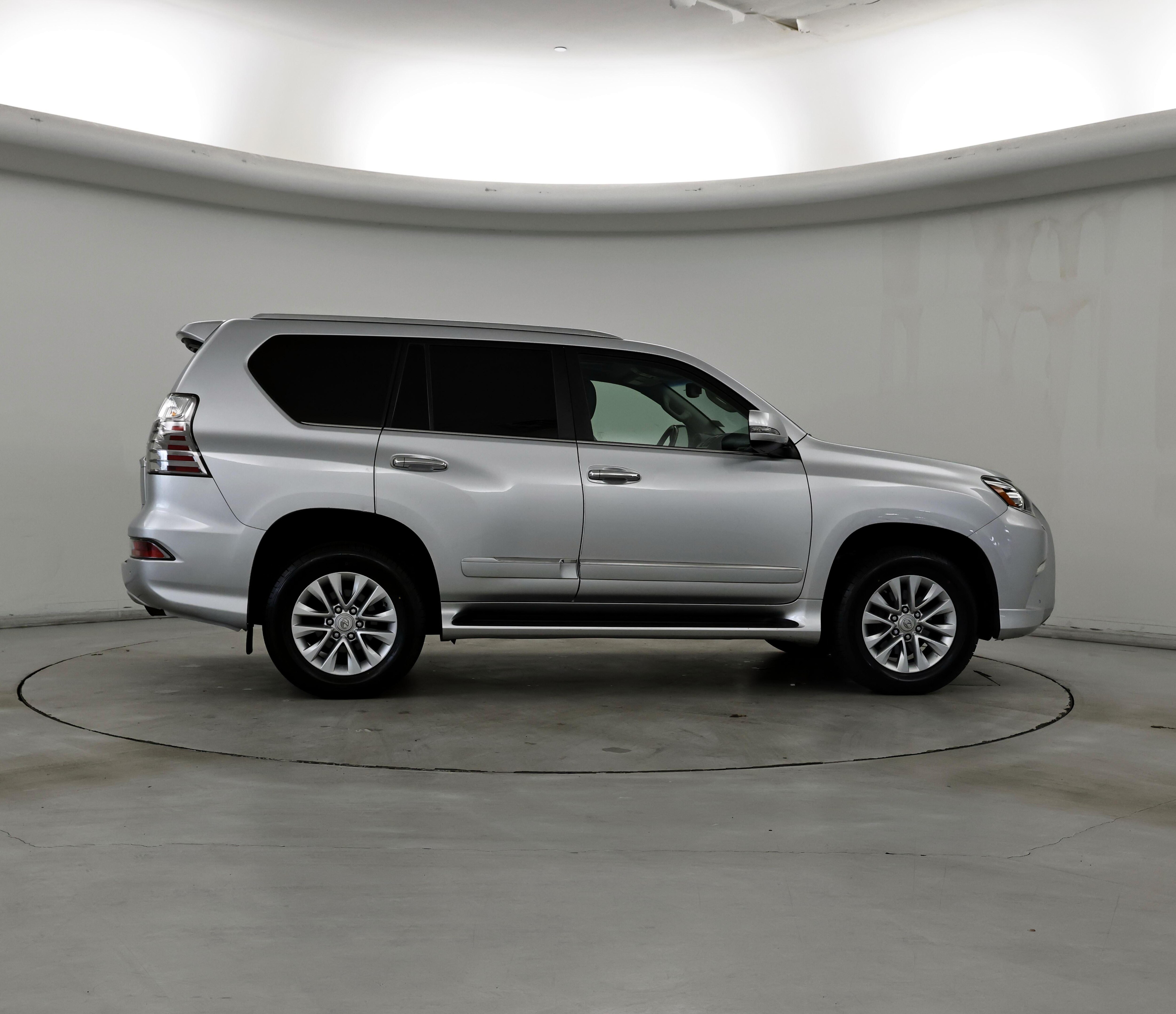 Thumbnail: 2015 Lexus GX - 7