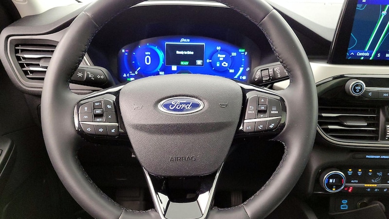 2021 Ford Escape SEL 10