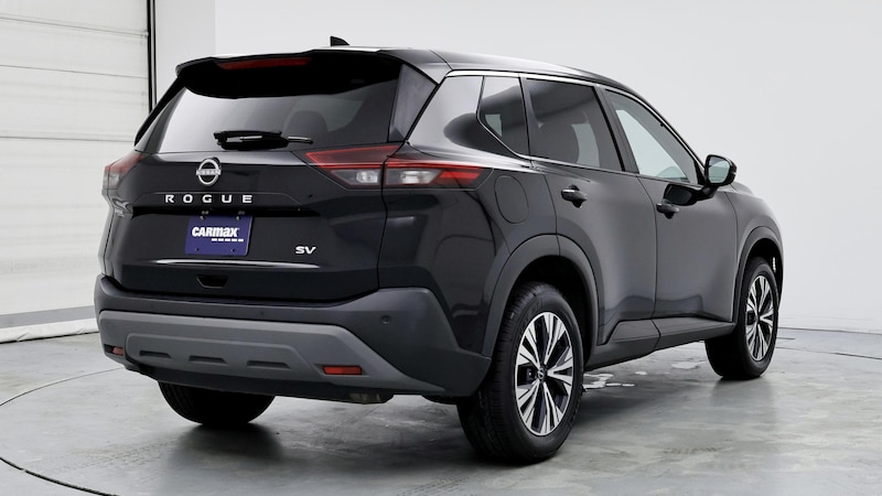 2022 Nissan Rogue SV 8