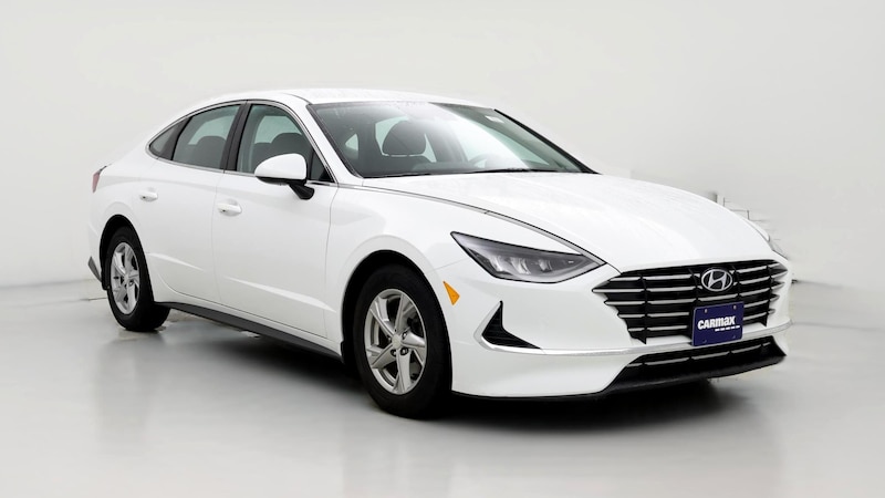 2022 Hyundai Sonata SE Hero Image