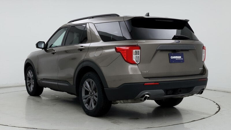 2021 Ford Explorer XLT 2