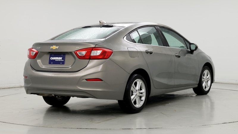 2017 Chevrolet Cruze LT 8