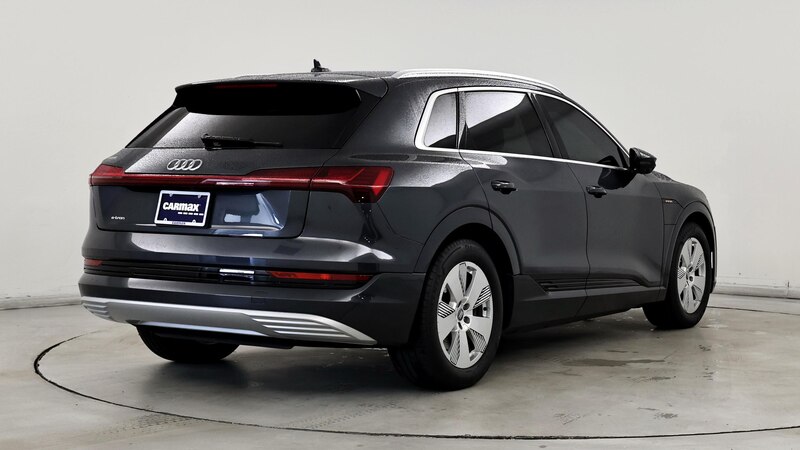 2019 Audi e-tron Premium Plus 8