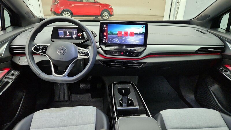 2023 Volkswagen ID.4 Standard 9