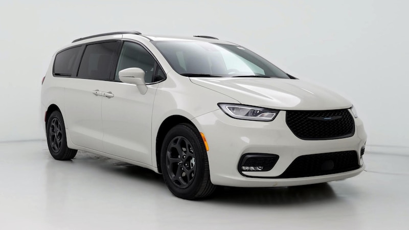 2021 Chrysler Pacifica Hybrid Limited Hero Image