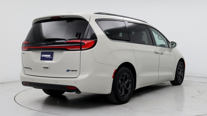 2021 Chrysler Pacifica Hybrid Limited 8