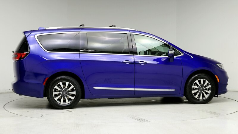 2021 Chrysler Pacifica Hybrid Limited 7