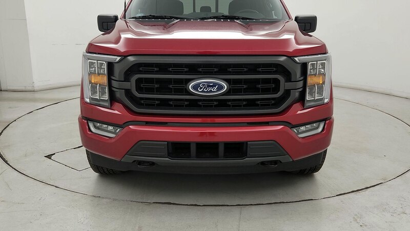 2022 Ford F-150 XLT 2