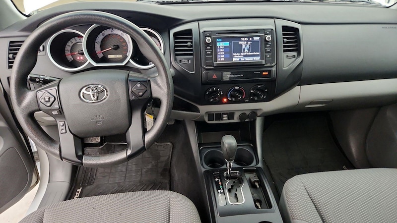 2015 Toyota Tacoma  9