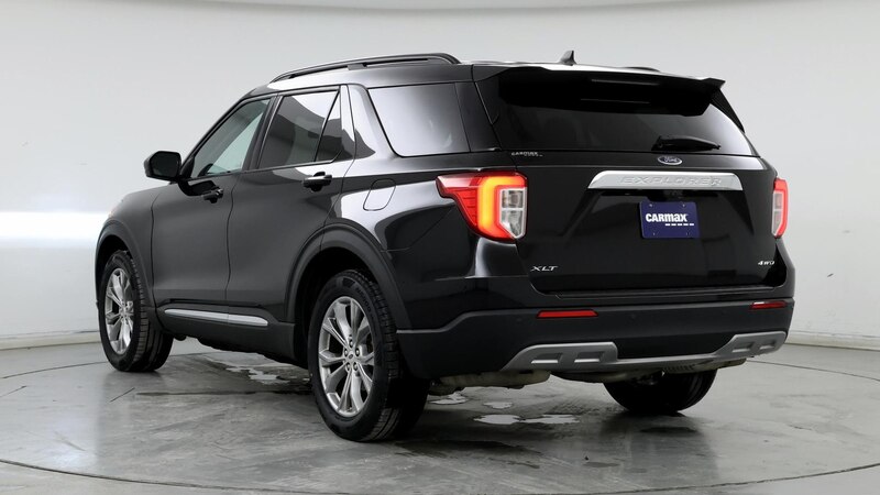 2022 Ford Explorer XLT 2