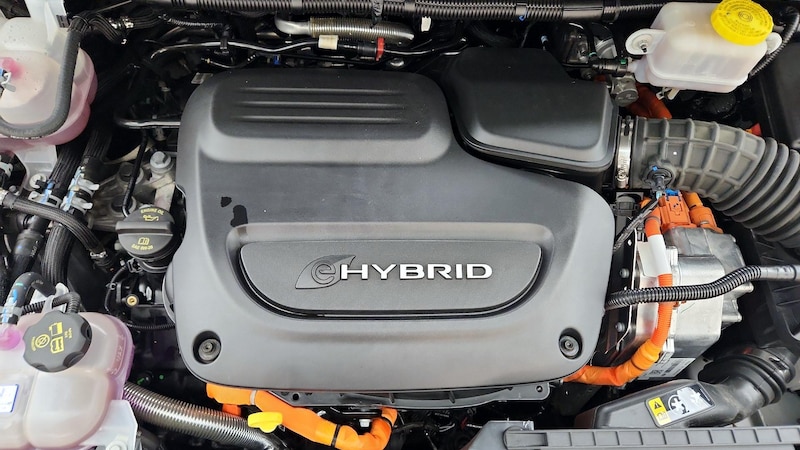 2021 Chrysler Pacifica Hybrid Pinnacle 23