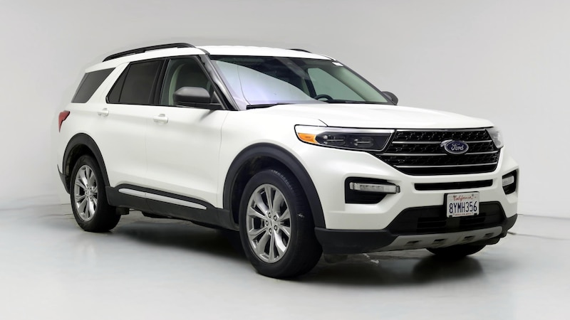 2021 Ford Explorer XLT Hero Image