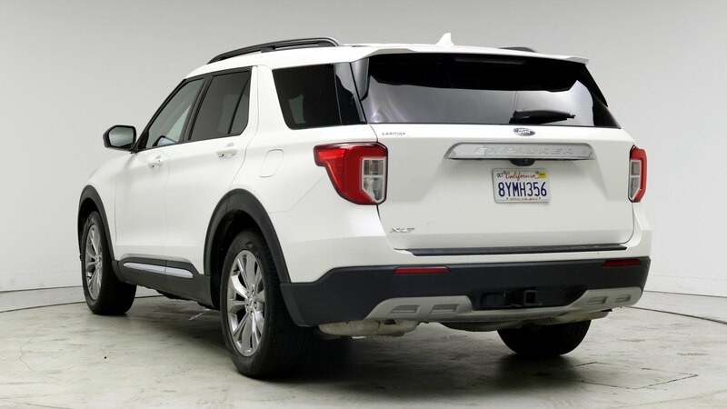 2021 Ford Explorer XLT 2