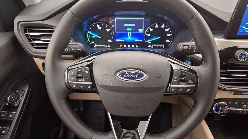 2022 Ford Escape SEL 10