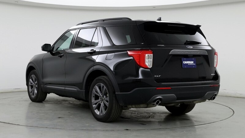 2022 Ford Explorer XLT 2