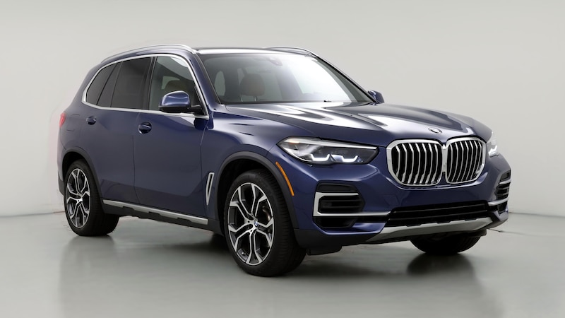 2022 BMW X5 sDrive40i Hero Image