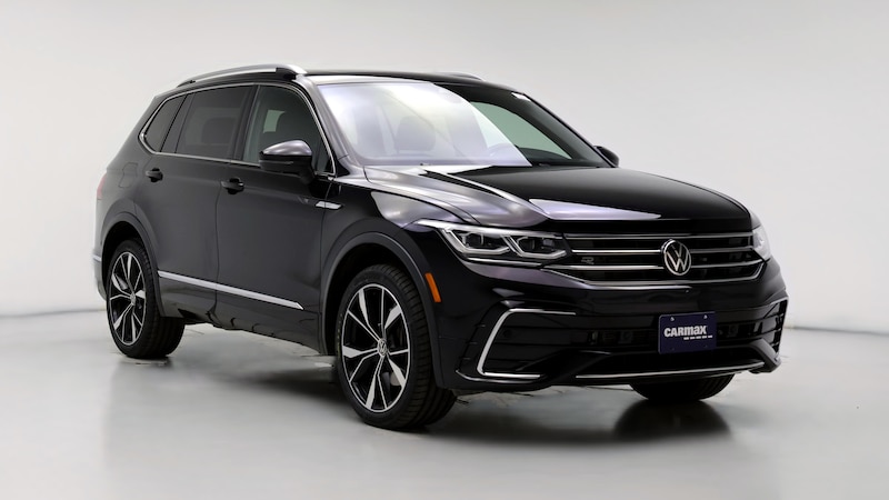 2022 Volkswagen Tiguan SE R-Line Hero Image