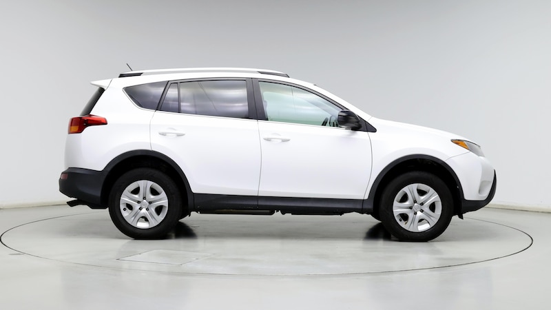 2014 Toyota RAV4 LE 7